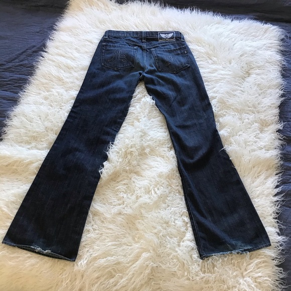 $$-Rock and Republic button fly dark denim. - Picture 5 of 8